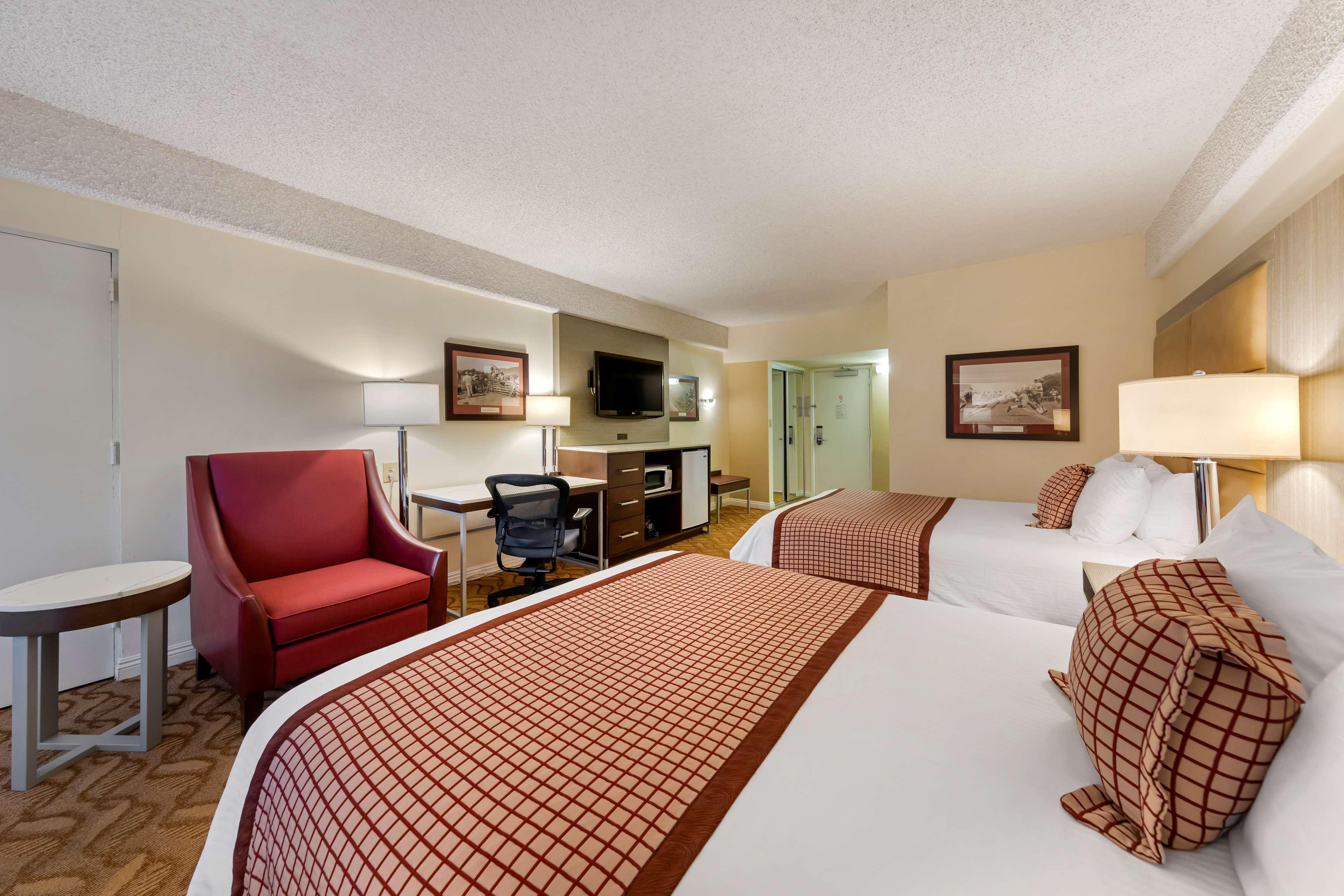 Best Western Plus Thousand Oaks Inn Eksteriør billede