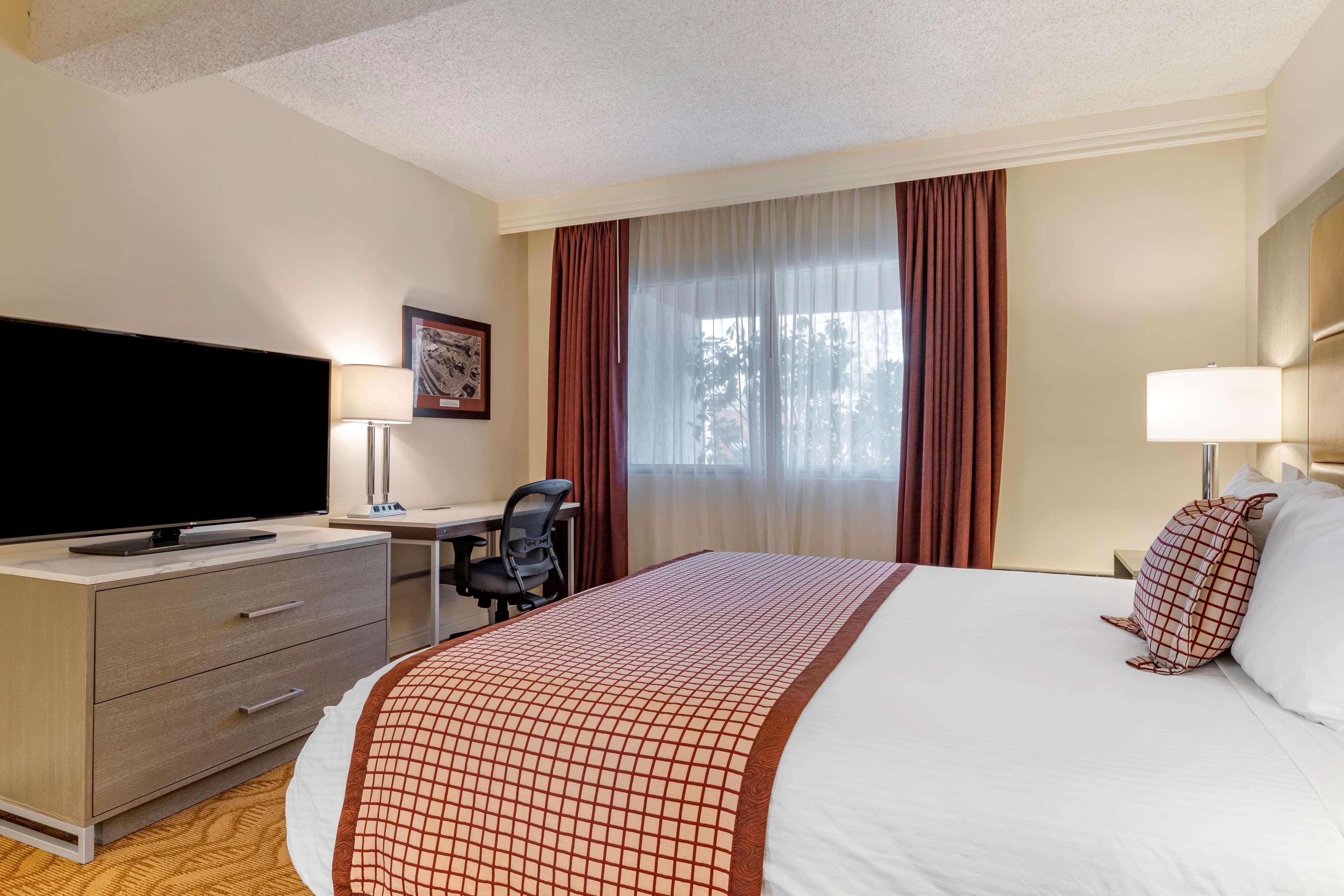 Best Western Plus Thousand Oaks Inn Eksteriør billede