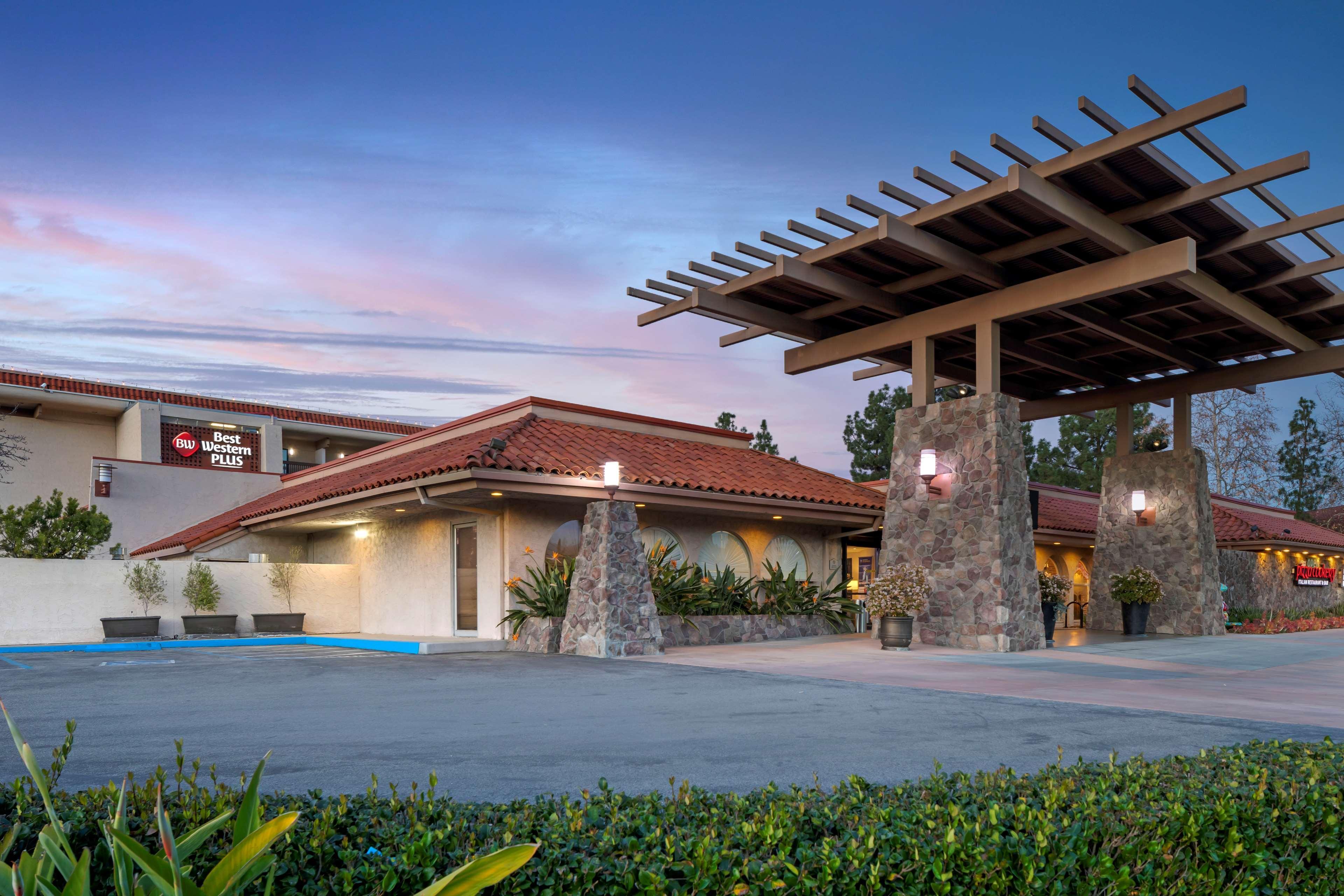 Best Western Plus Thousand Oaks Inn Eksteriør billede