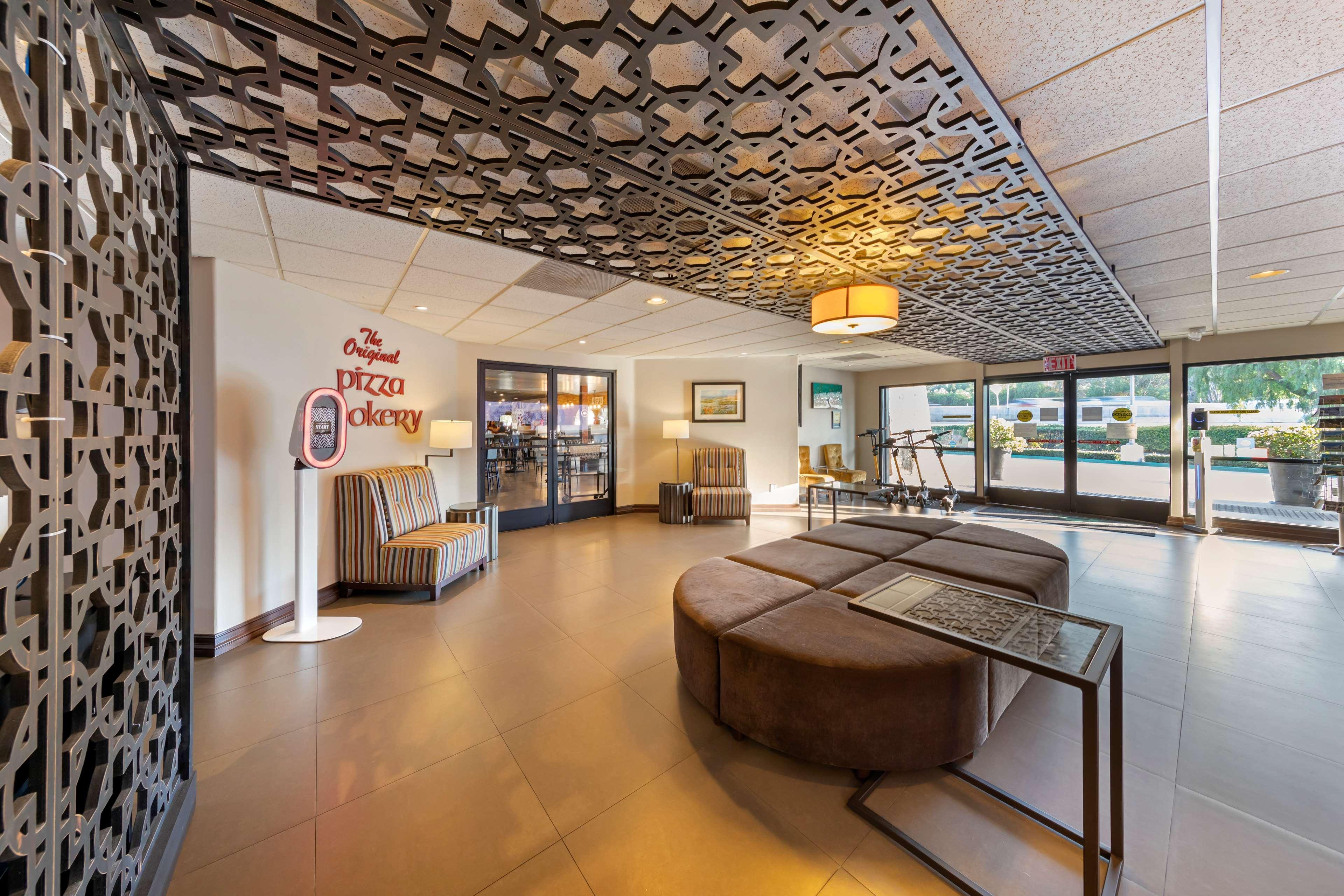 Best Western Plus Thousand Oaks Inn Eksteriør billede